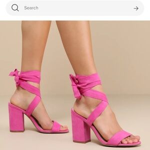 Lulu’s Alta Orchid Venus Suede heels